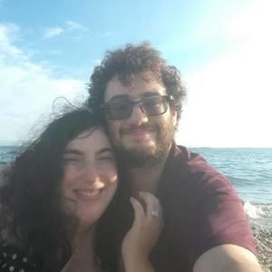 Meet your Posher, Leora